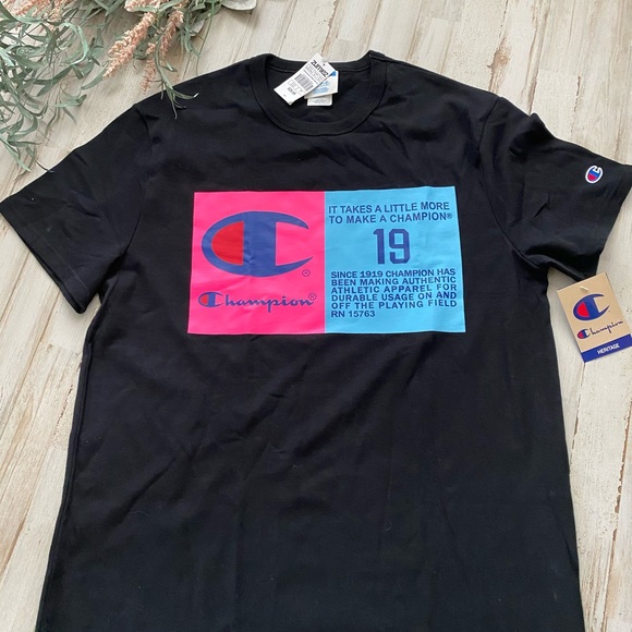 champion tshirt